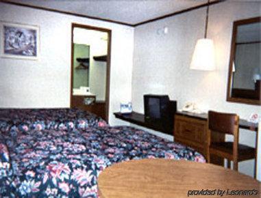Knights Motel 2*